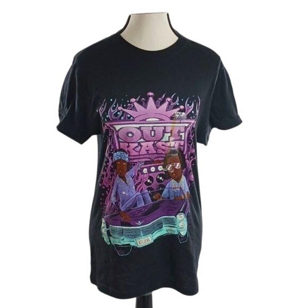 OutKast T Shirt Black Graphic Print Y2K Short Sleeve Womens Size Small